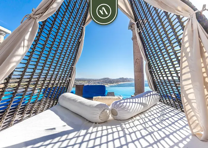Two Bdrm With Private Terrace - Ocean View - Pool Holiday home